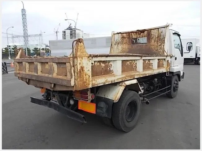 Isuzu forward  Dump Truck 